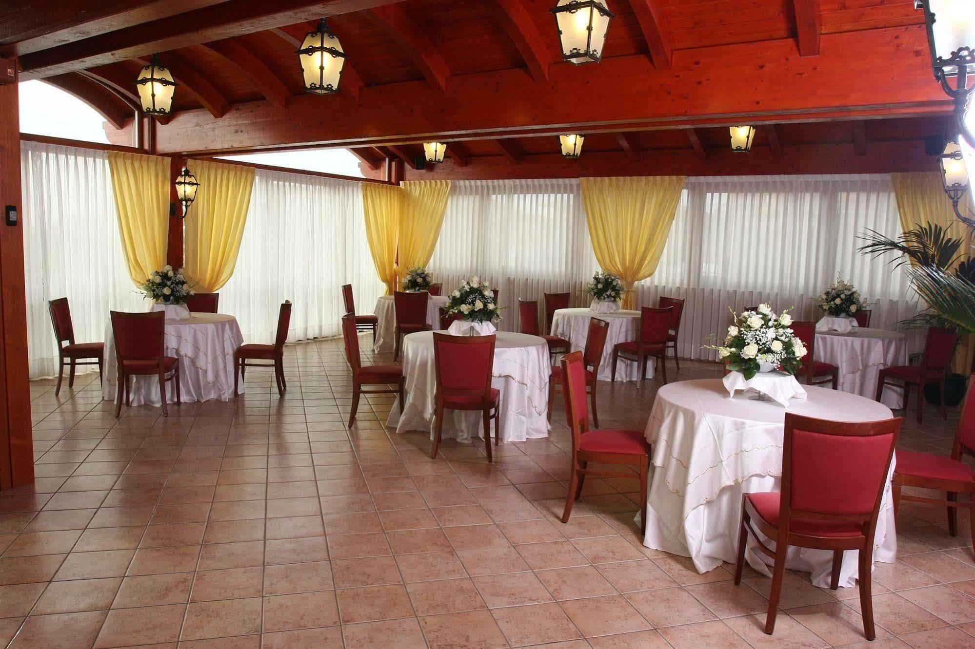 Hotel Ristorante Rossemi San Giovanni Rotondo Exterior photo